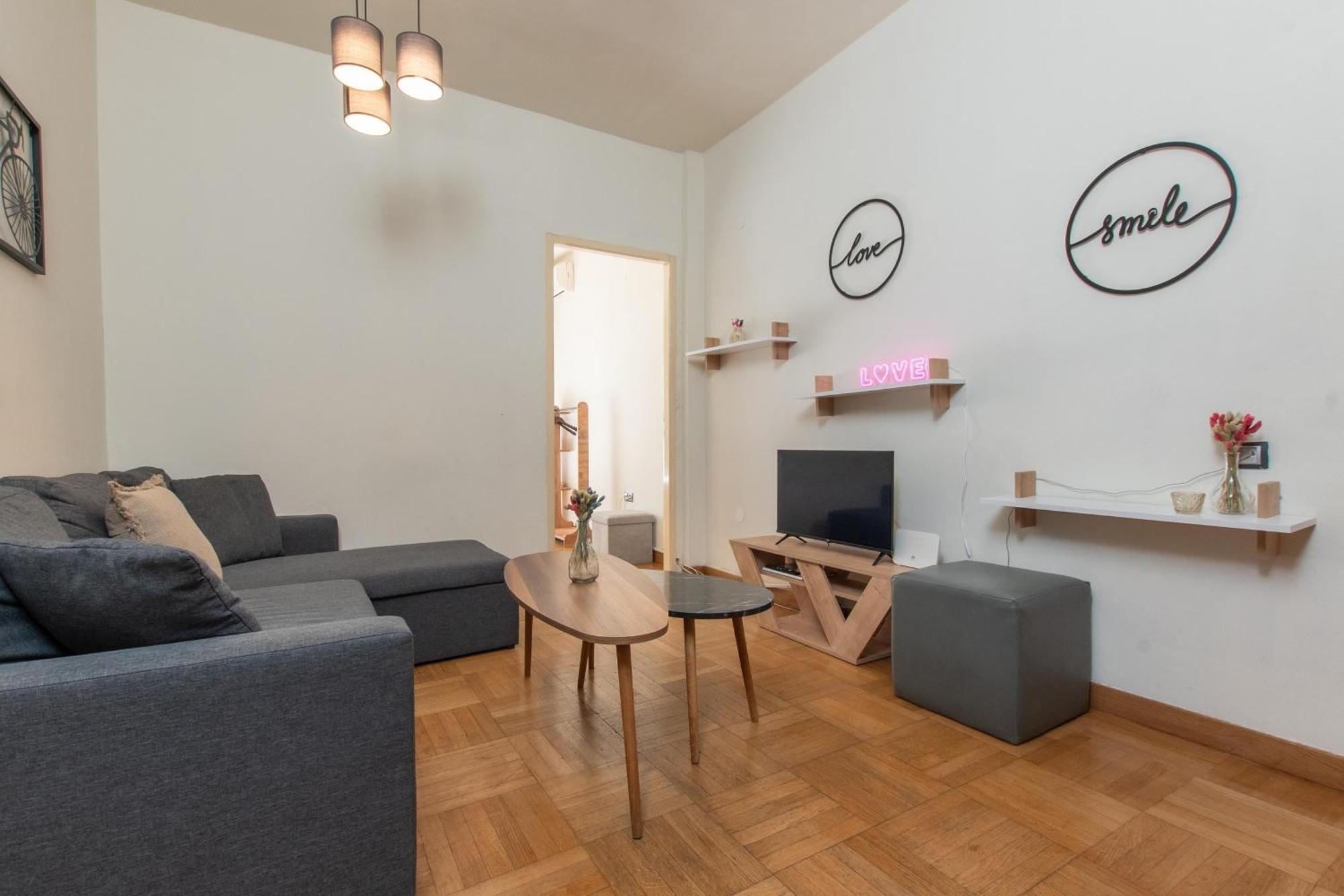 Houseloft Rotunda Getaway Apartment Tesalonika Bagian luar foto