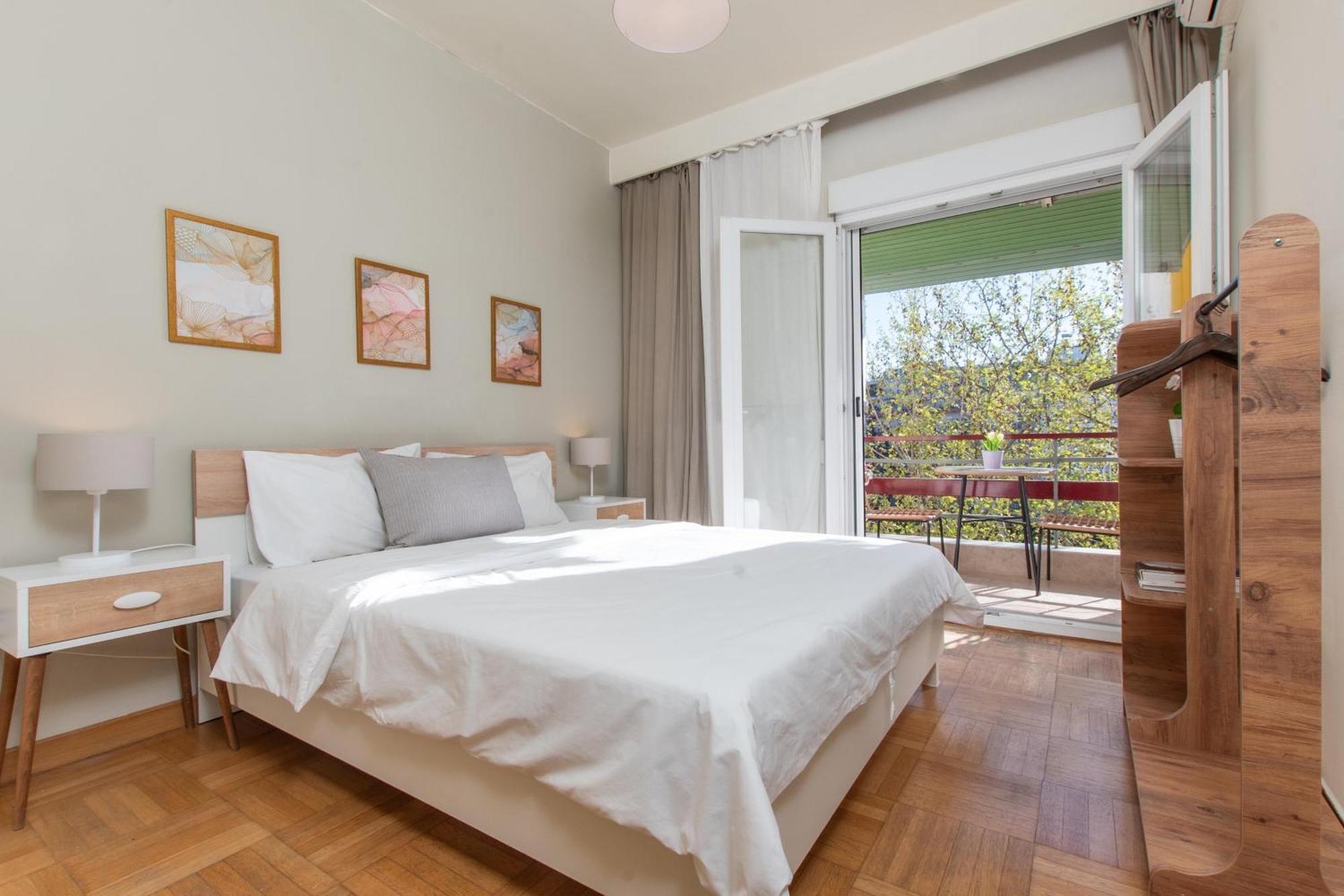 Houseloft Rotunda Getaway Apartment Tesalonika Bagian luar foto