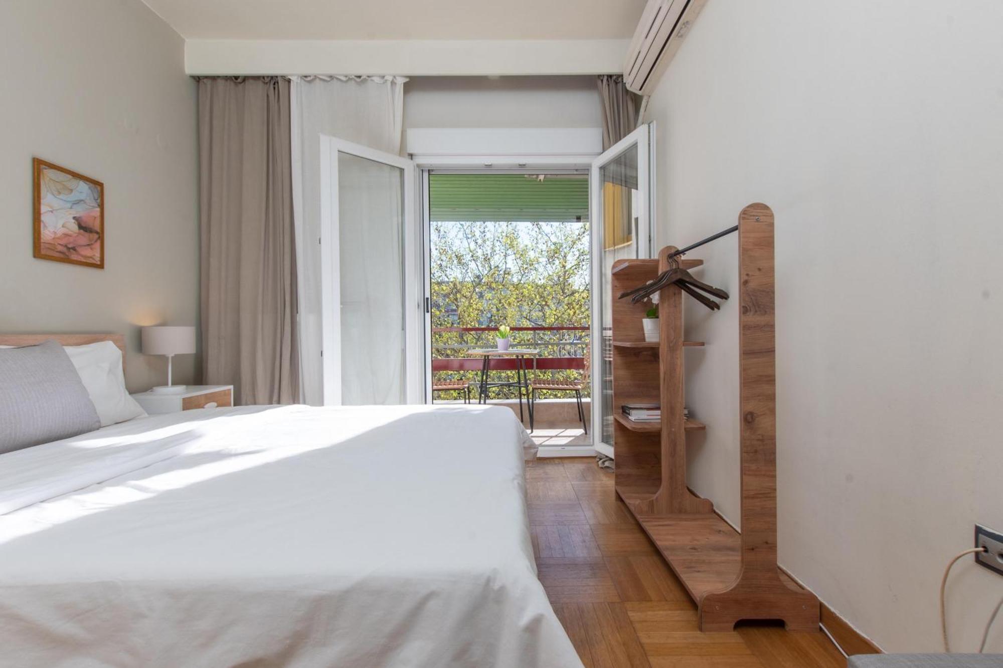 Houseloft Rotunda Getaway Apartment Tesalonika Bagian luar foto